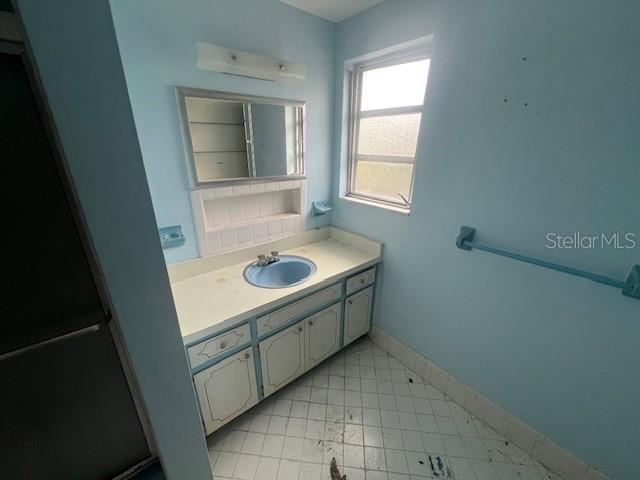 Image 15 of 20 For 14704 Carnation Drive