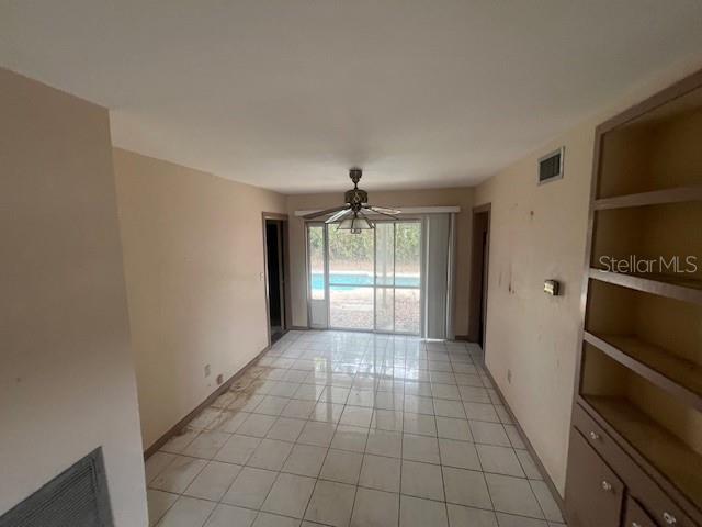 Image 5 of 20 For 14704 Carnation Drive