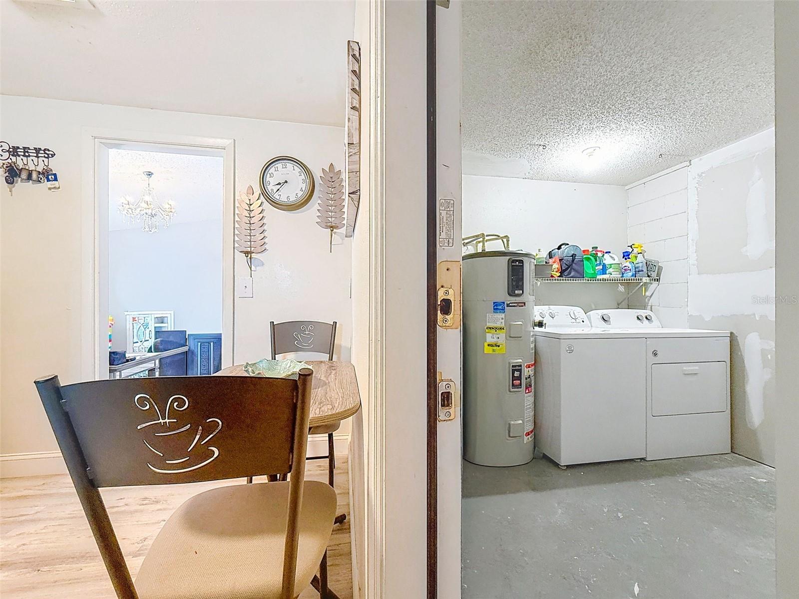 Image 16 of 55 For 9214 Roundwood Court