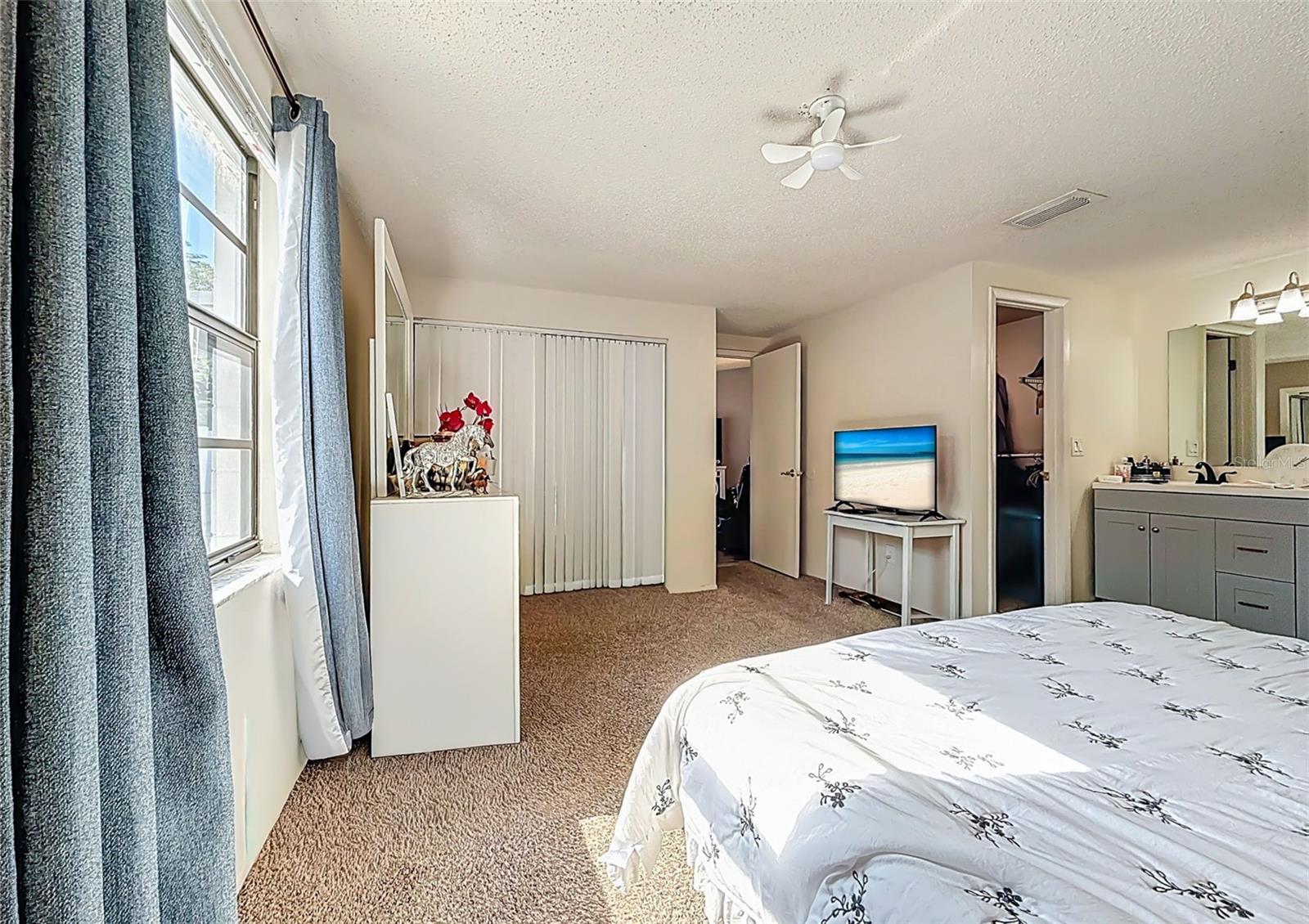 Image 19 of 55 For 9214 Roundwood Court