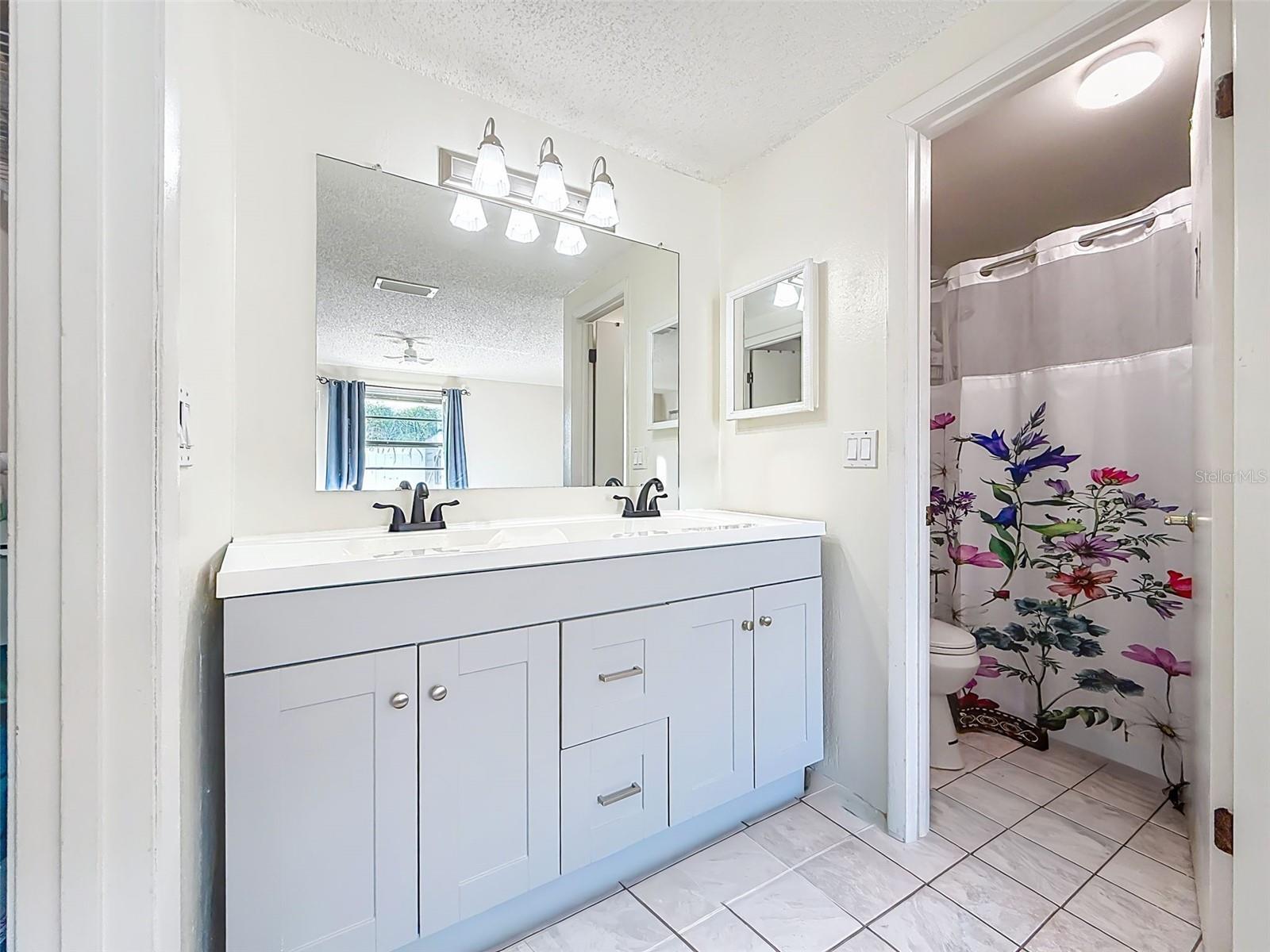 Image 23 of 55 For 9214 Roundwood Court