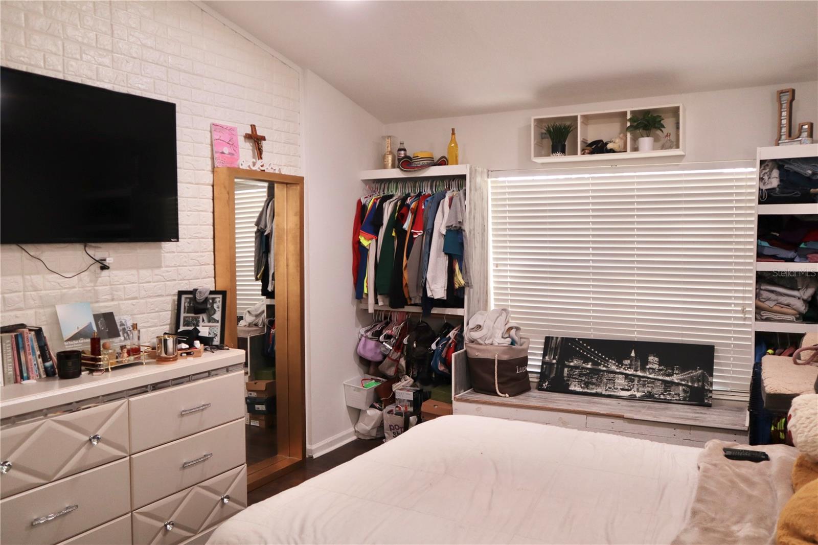 Image 10 of 54 For 398 Sea Holly Drive