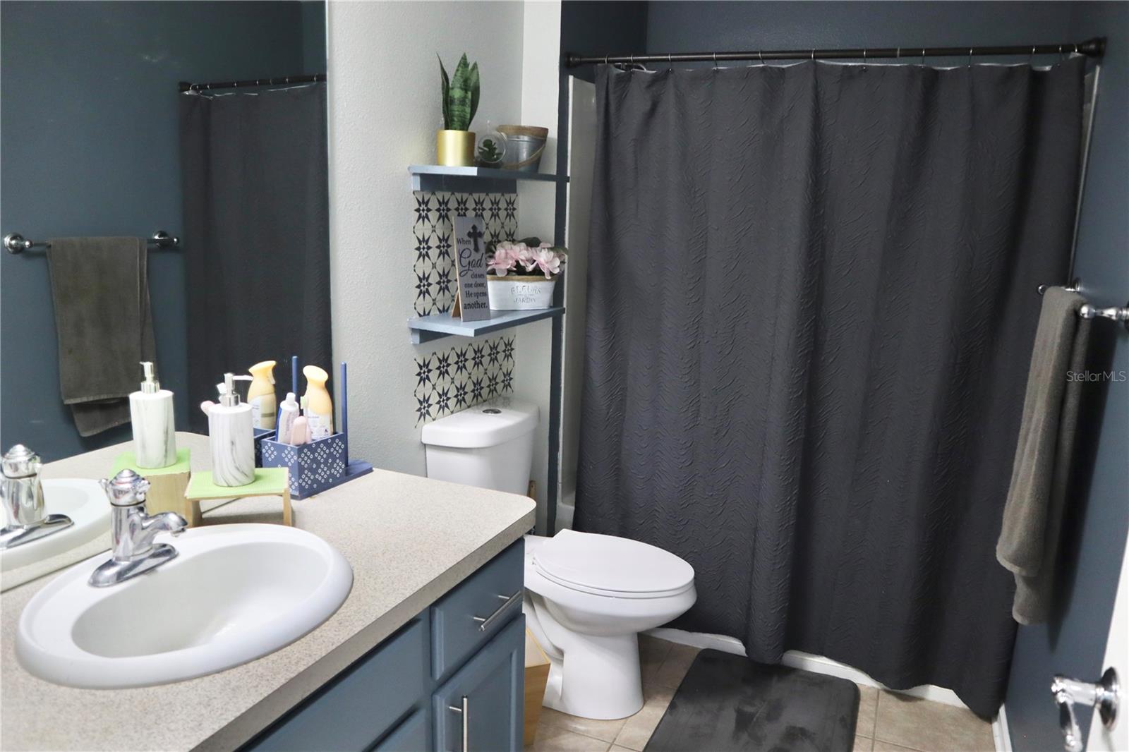 Image 13 of 54 For 398 Sea Holly Drive