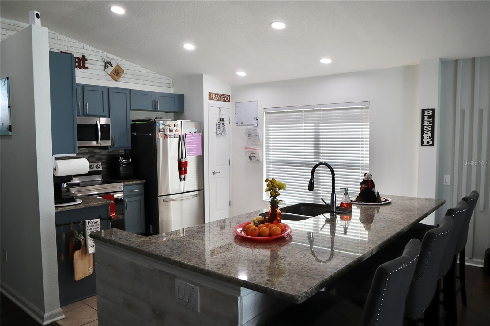 Image 20 of 54 For 398 Sea Holly Drive