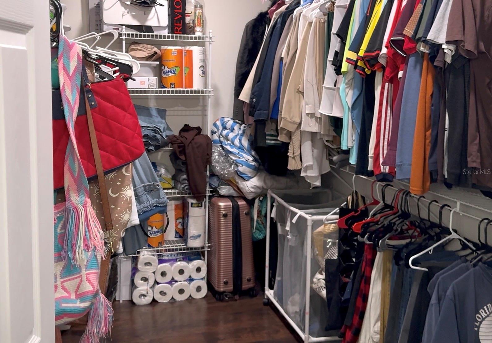 Image 34 of 54 For 398 Sea Holly Drive