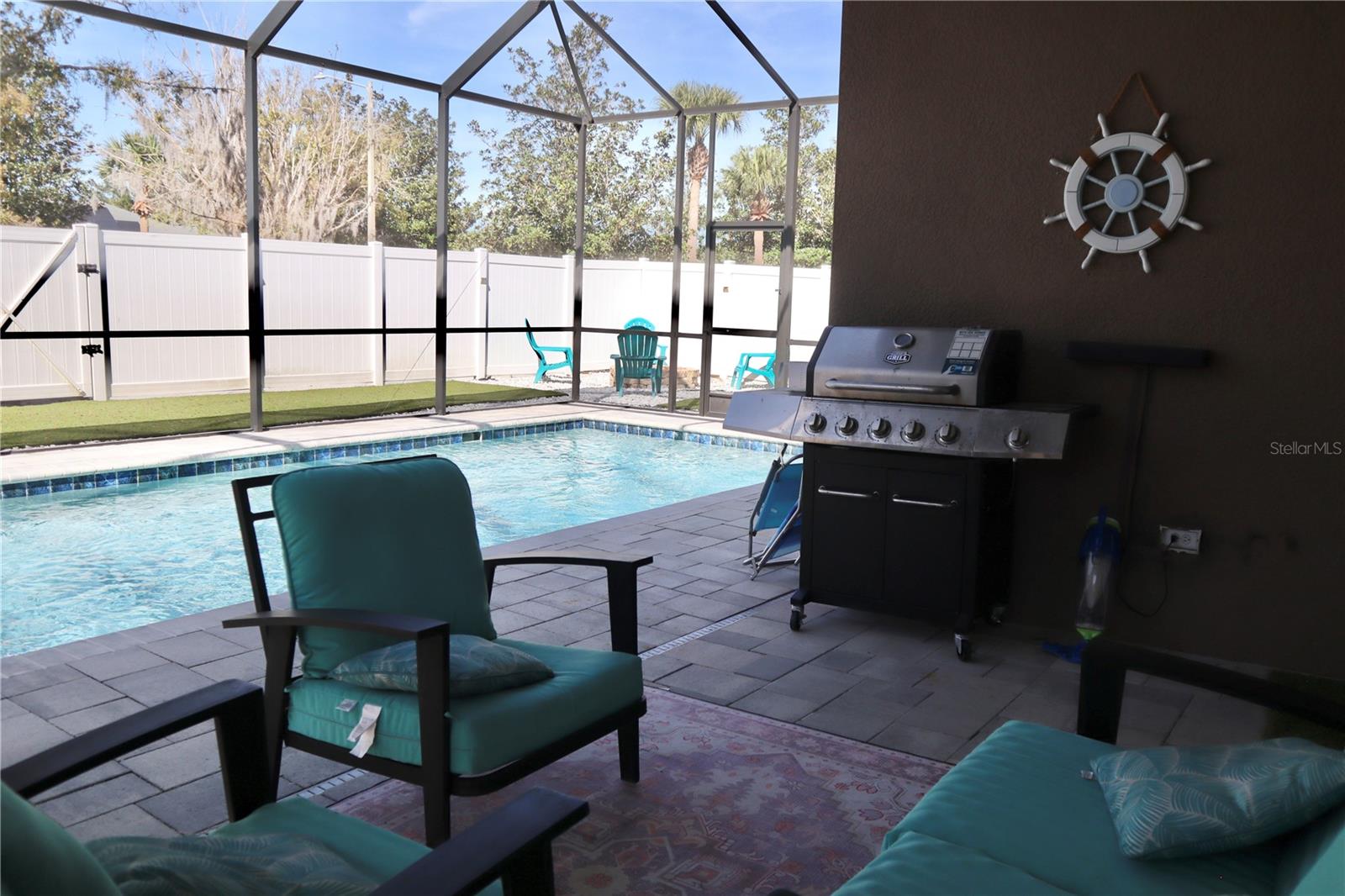 Image 37 of 54 For 398 Sea Holly Drive