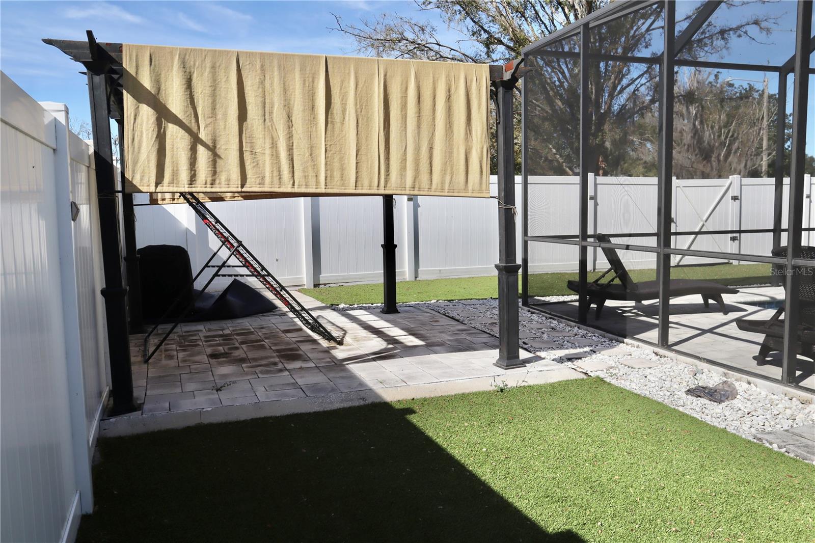 Image 38 of 54 For 398 Sea Holly Drive