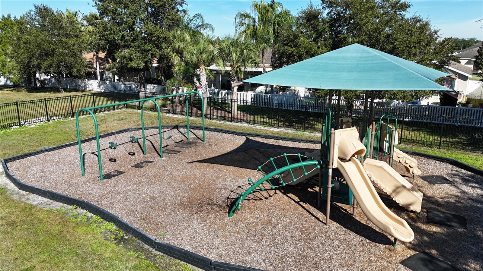 Image 49 of 54 For 398 Sea Holly Drive