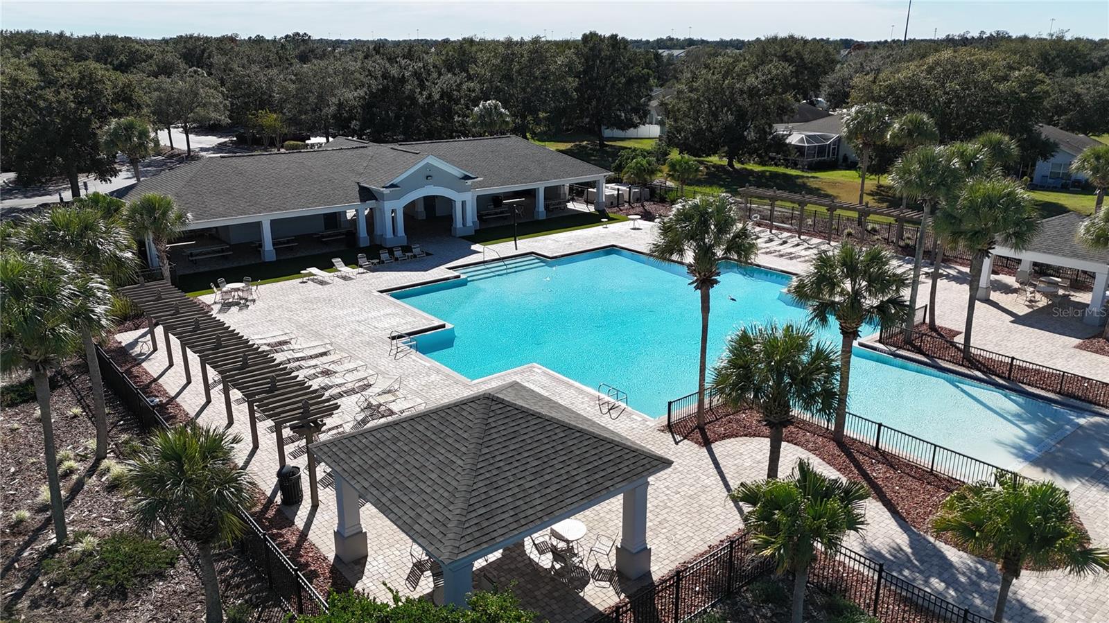 Image 52 of 54 For 398 Sea Holly Drive