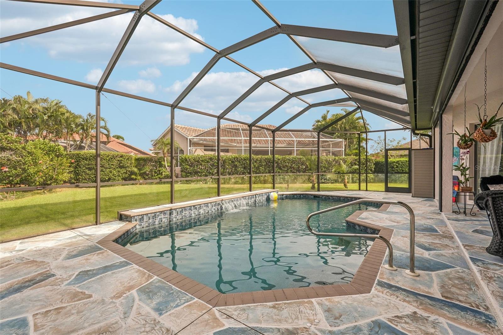 Image 42 of 66 For 626 May Apple Way