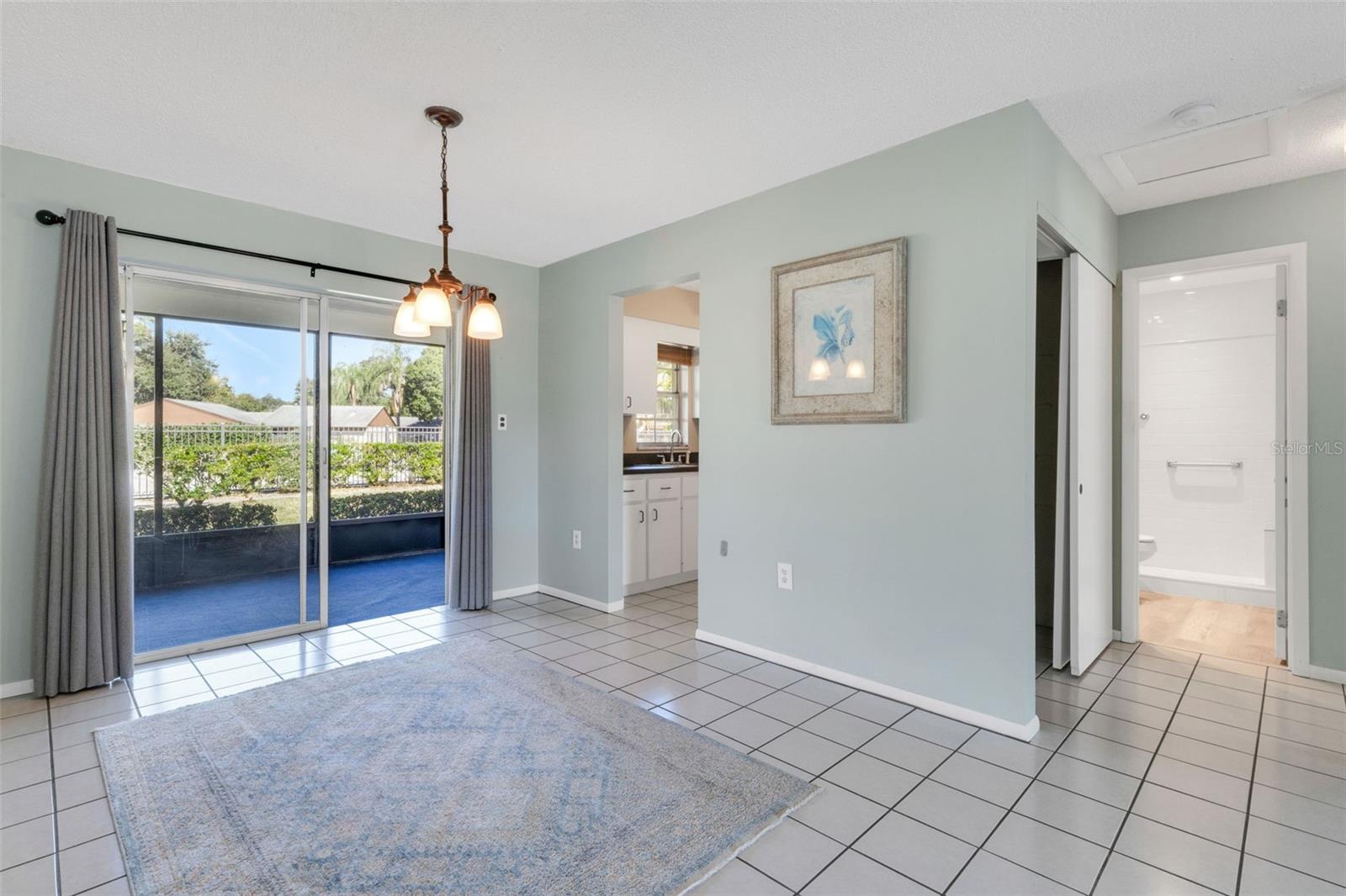 Image 14 of 65 For 4215 Bay Drive 203