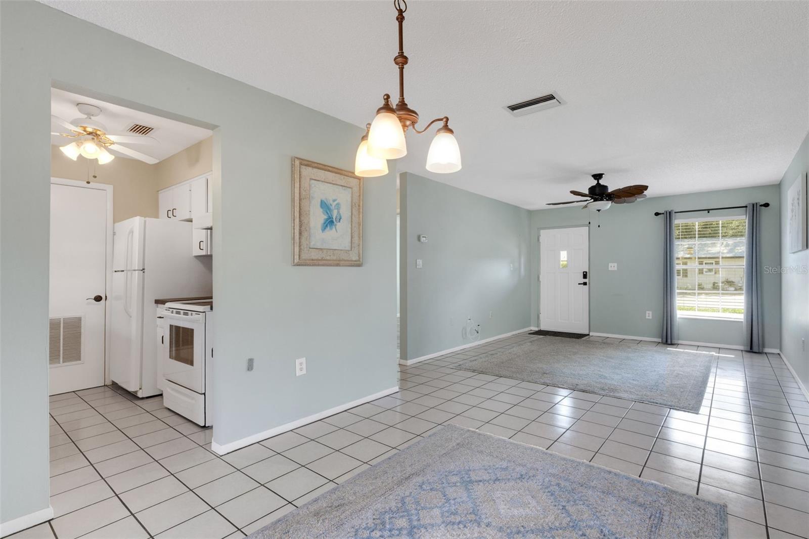 Image 15 of 65 For 4215 Bay Drive 203