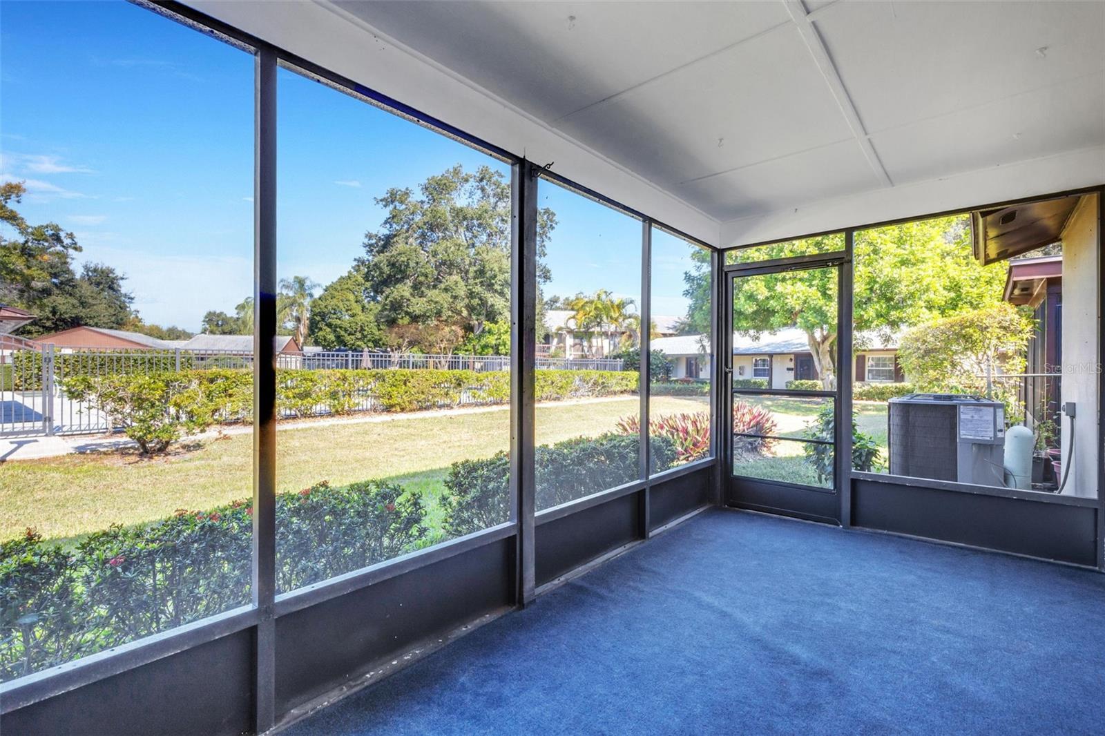 Image 32 of 65 For 4215 Bay Drive 203