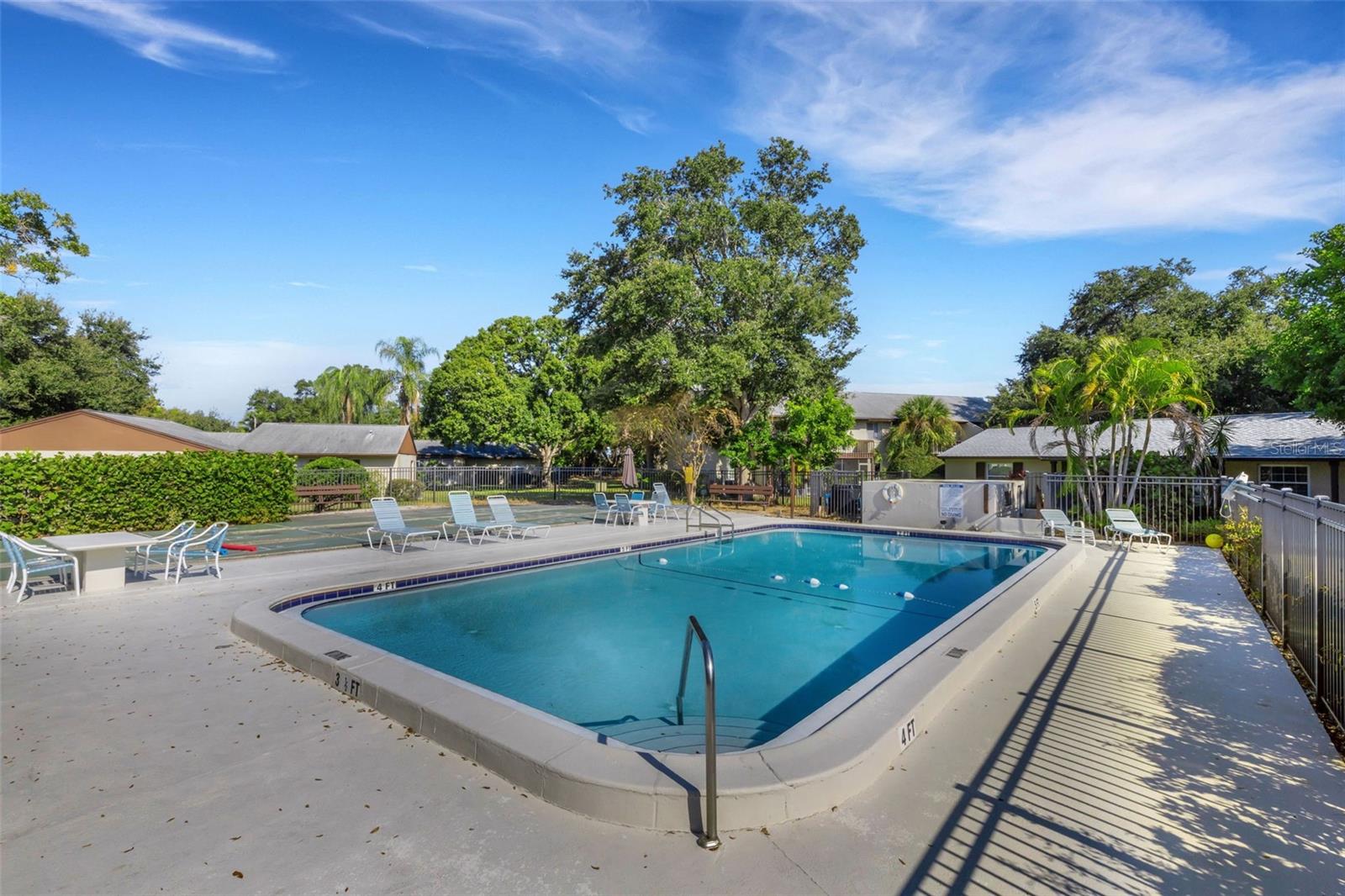 Image 4 of 65 For 4215 Bay Drive 203