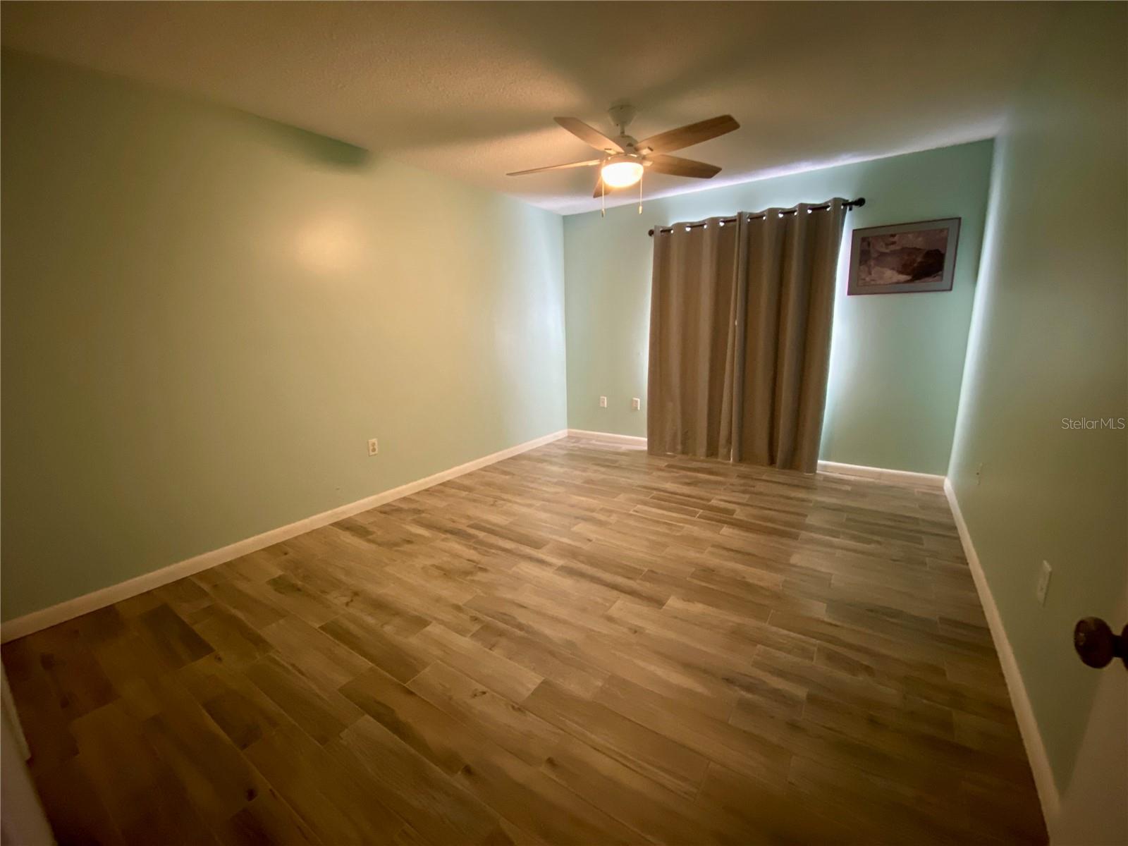 Image 43 of 65 For 4215 Bay Drive 203