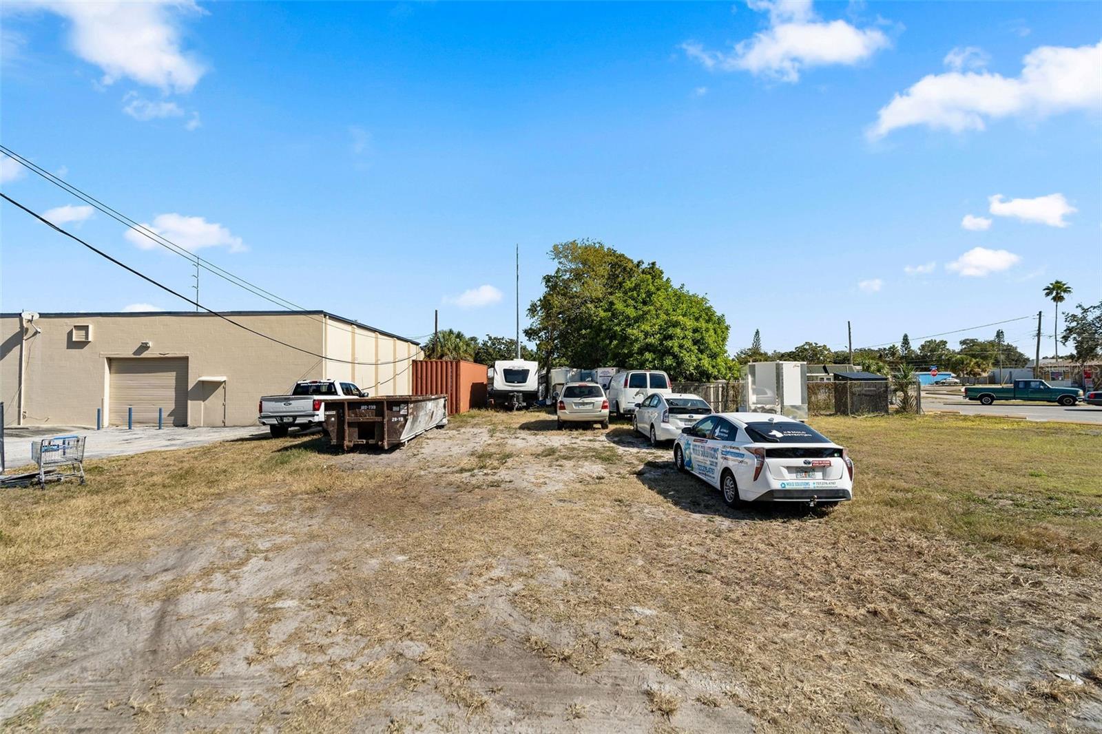 Image 3 of 3 For 1539 Michigan Avenue