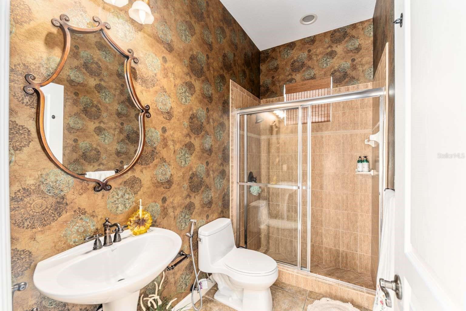 Image 18 of 26 For 2720 29th Street