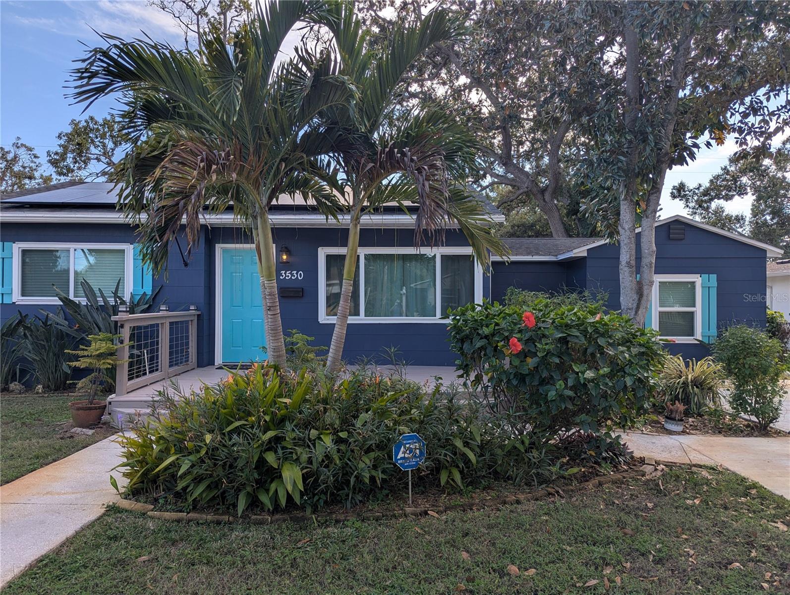 Details for 3530 8th Avenue N, ST PETERSBURG, FL 33713