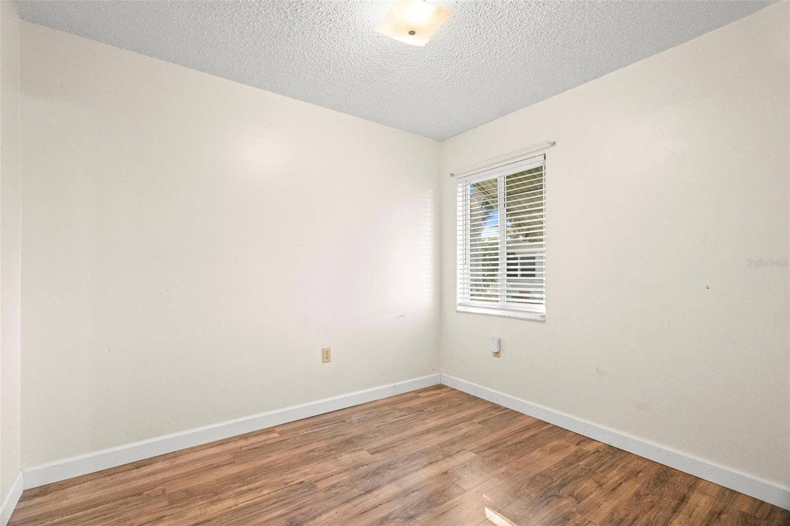 Image 23 of 36 For 9306 42nd Street N