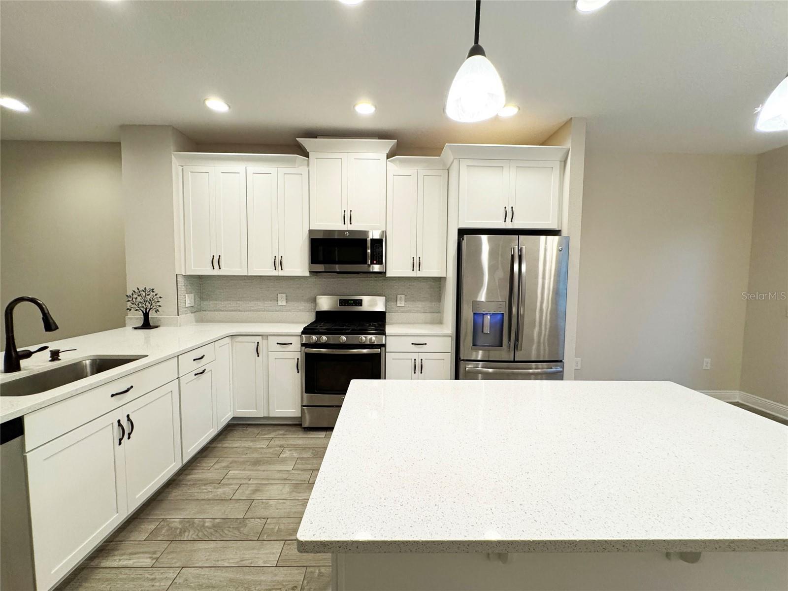 Image 12 of 77 For 12526 Rangeland Boulevard