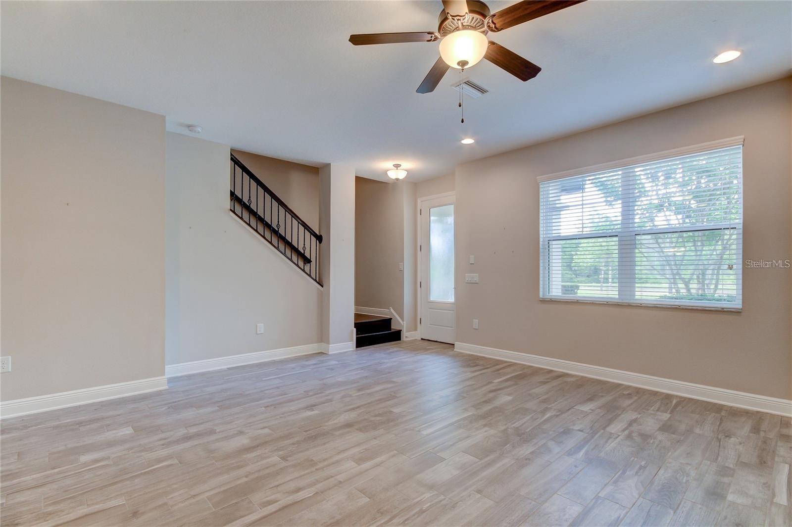 Image 4 of 77 For 12526 Rangeland Boulevard