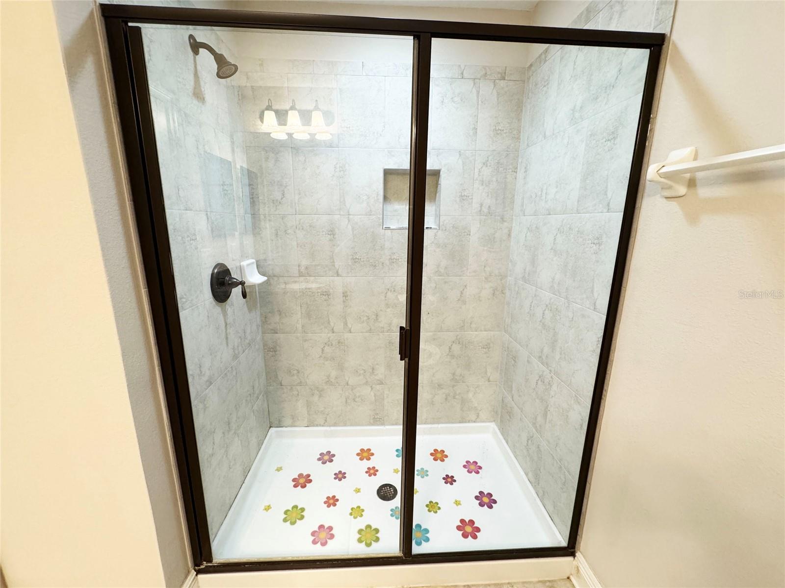 Image 44 of 77 For 12526 Rangeland Boulevard