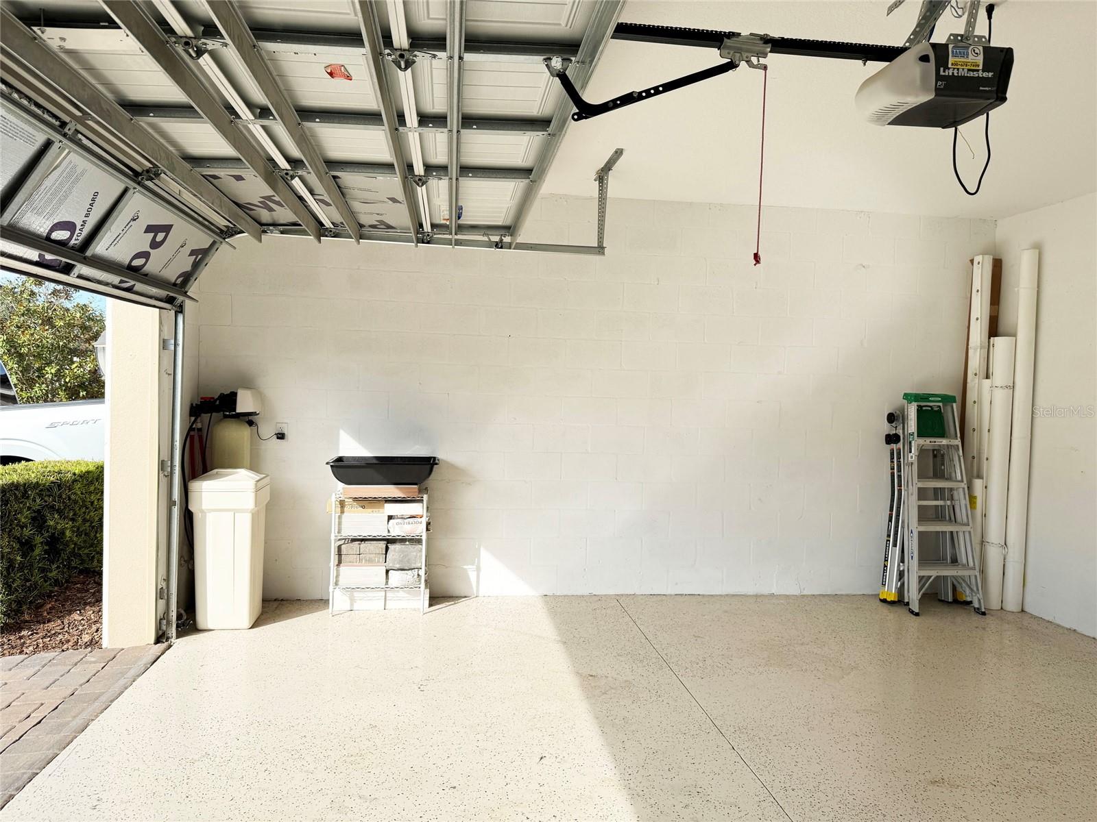 Image 49 of 77 For 12526 Rangeland Boulevard