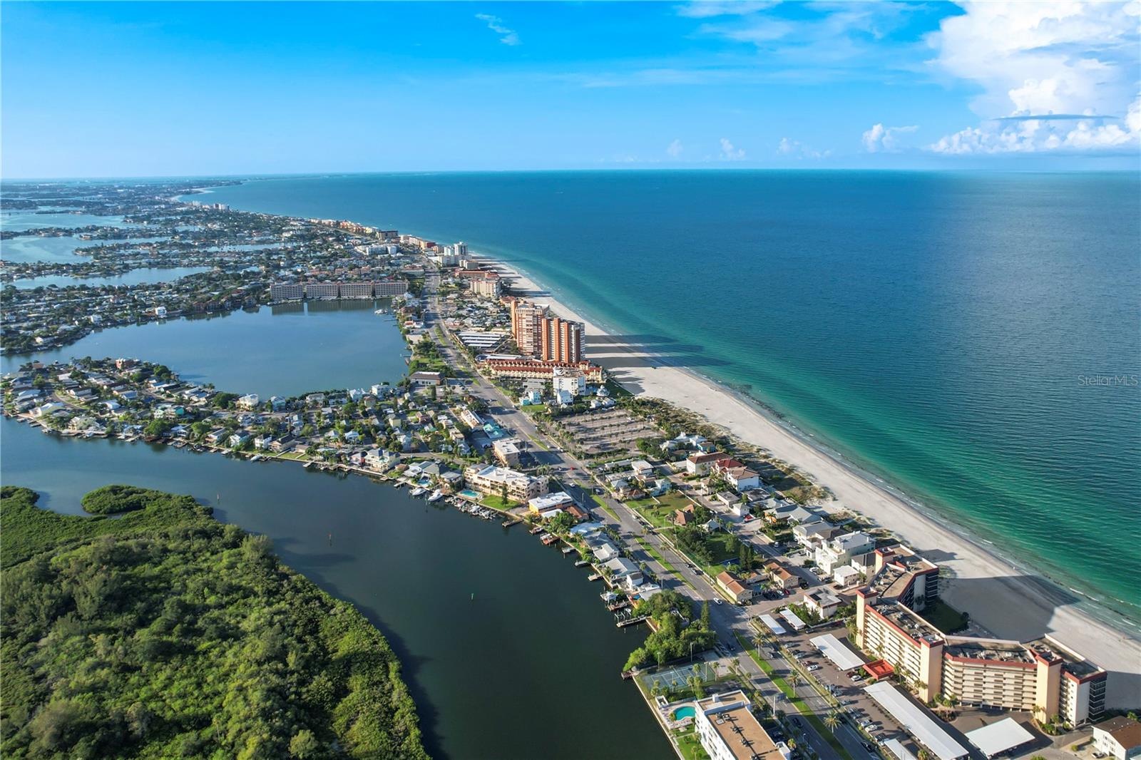 Image 32 of 32 For 18304 Gulf Boulevard 408