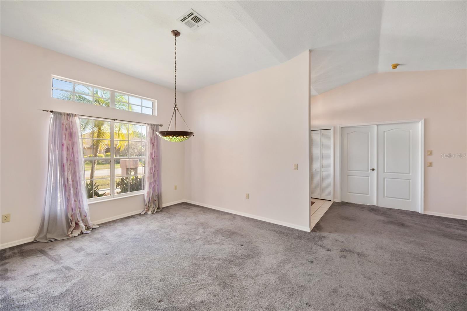 Image 12 of 42 For 5625 Mossberg Drive