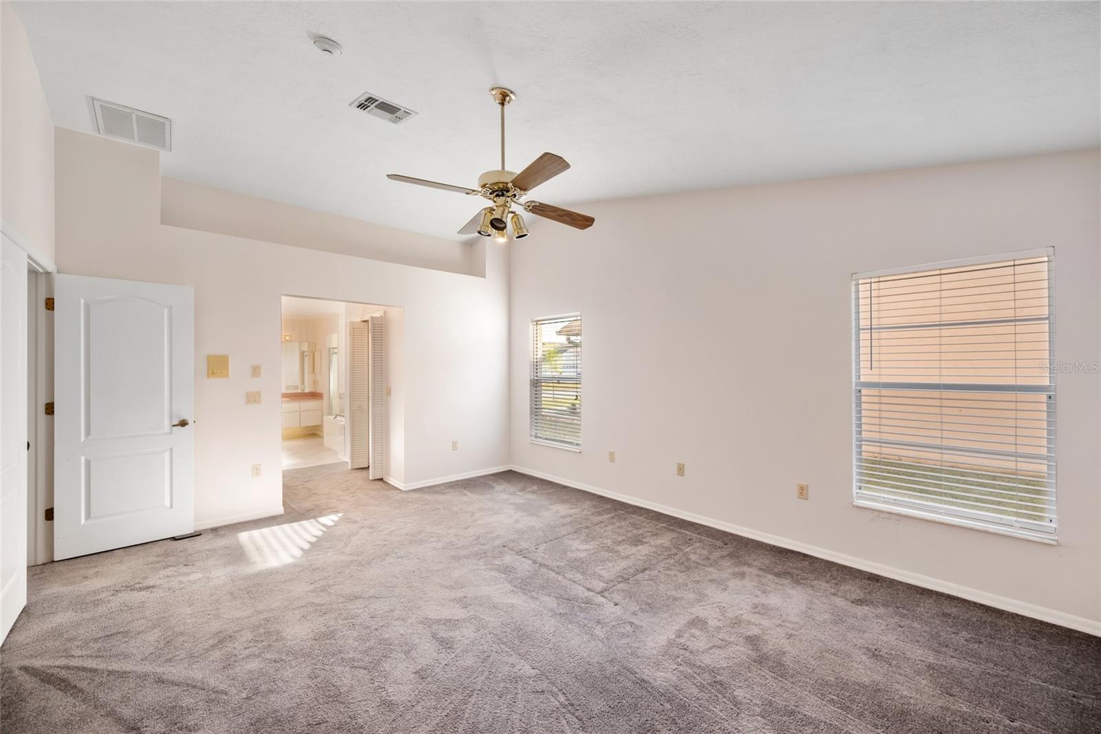 Image 21 of 42 For 5625 Mossberg Drive