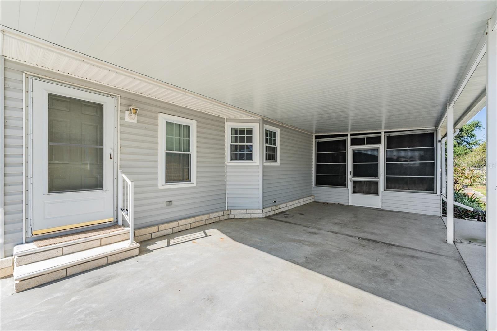 Image 12 of 44 For 37422 Neukom Avenue