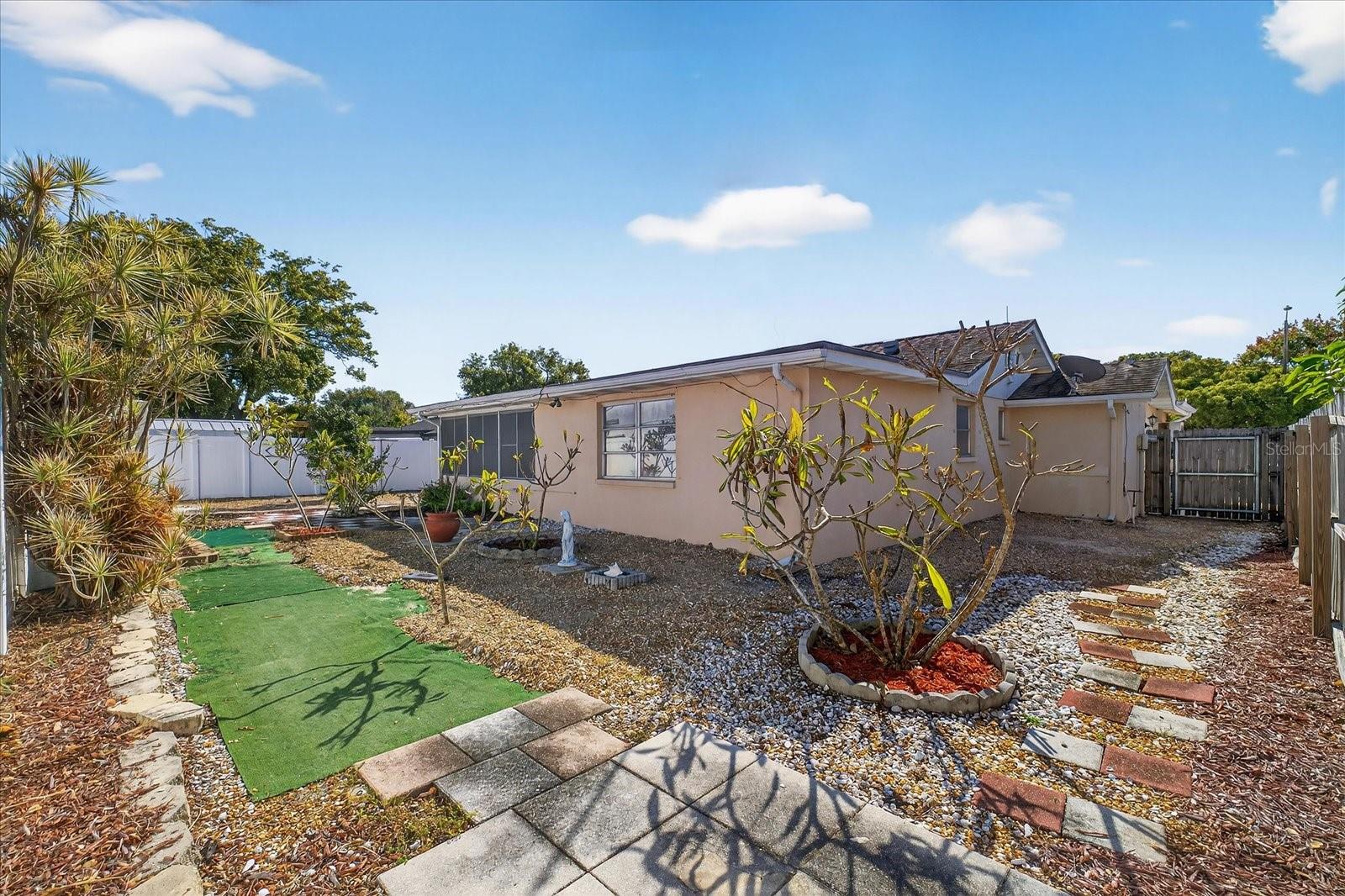 Image 32 of 35 For 6923 Tierra Verde Street