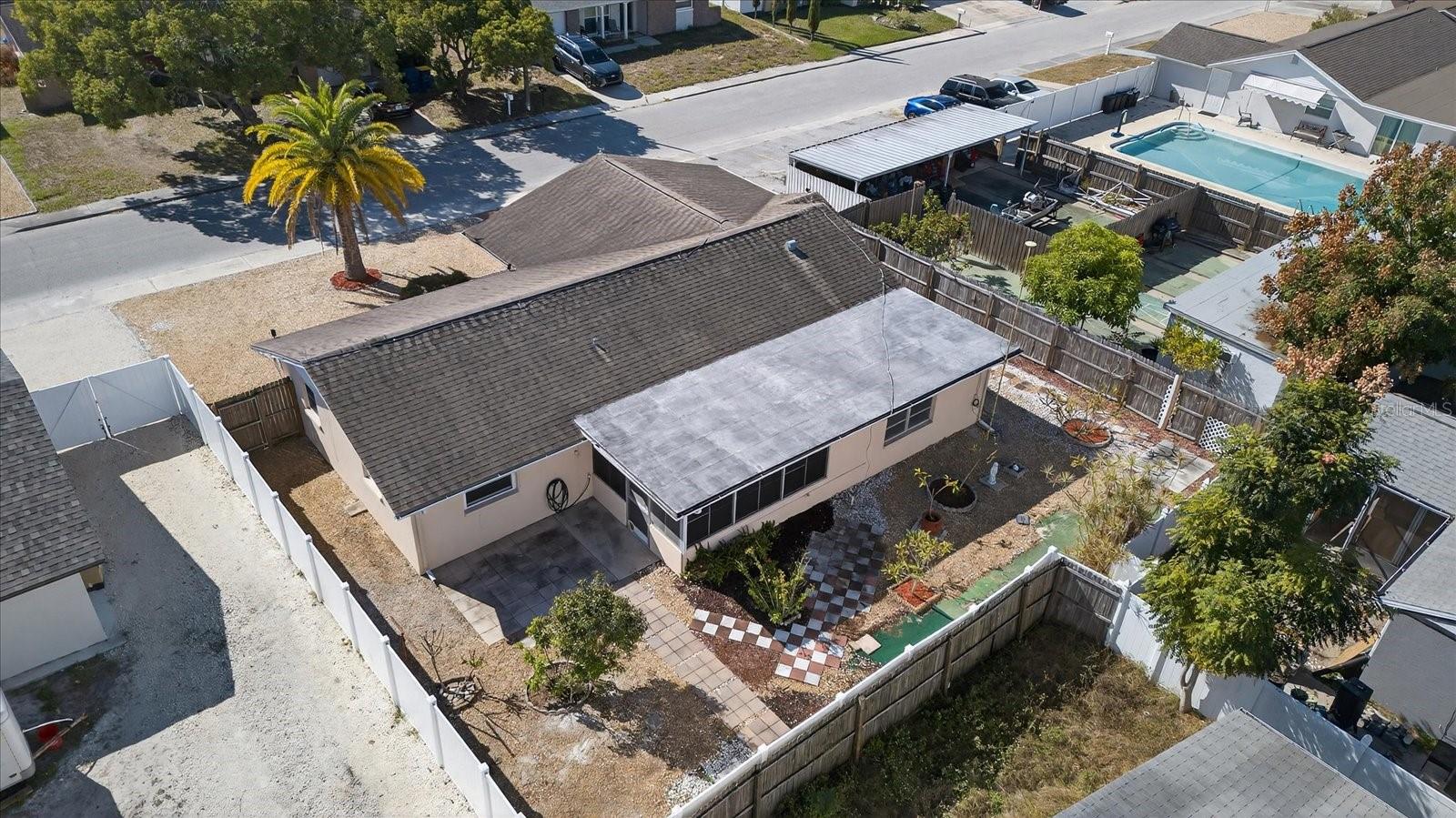 Image 4 of 35 For 6923 Tierra Verde Street