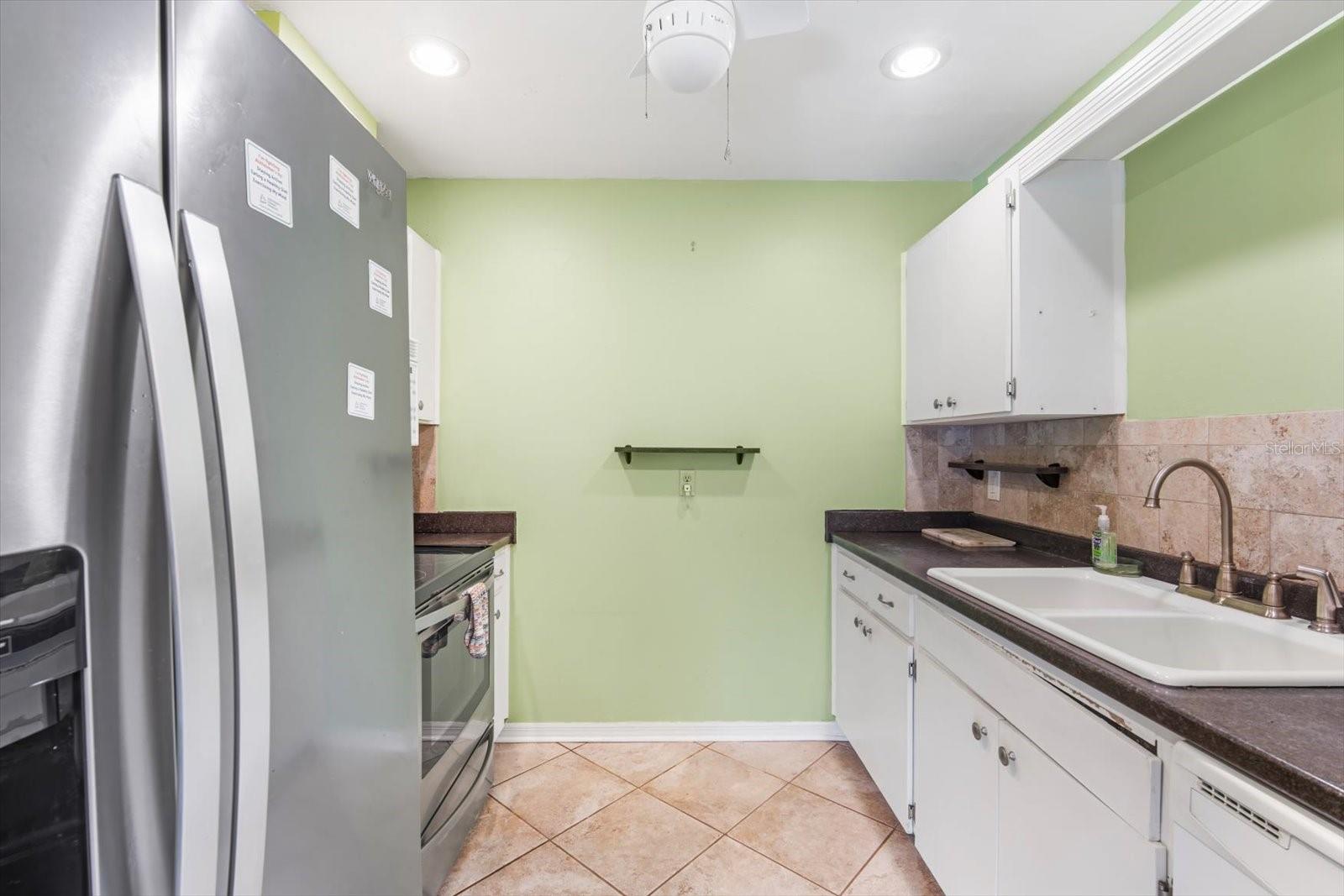 Image 7 of 25 For 2205 Grenadier Drive