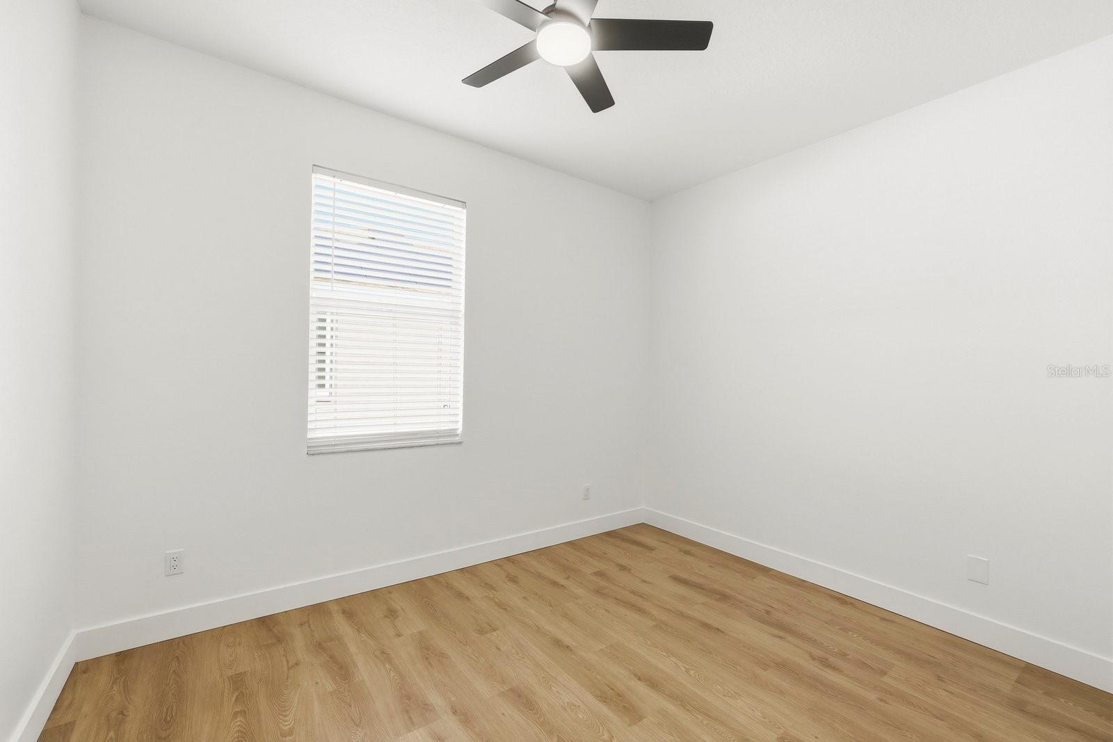 Image 22 of 42 For 18020 Sparrows Nest Drive