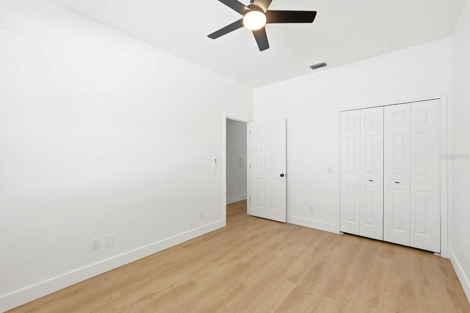 Image 26 of 42 For 18020 Sparrows Nest Drive