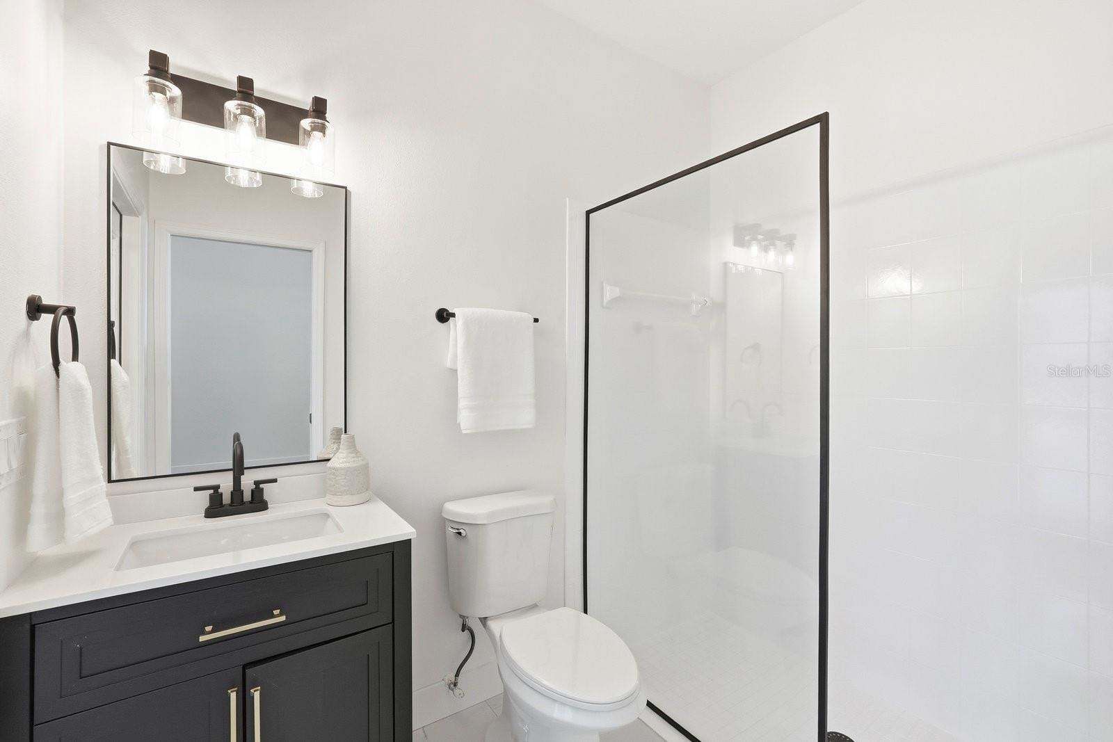 Image 28 of 42 For 18020 Sparrows Nest Drive