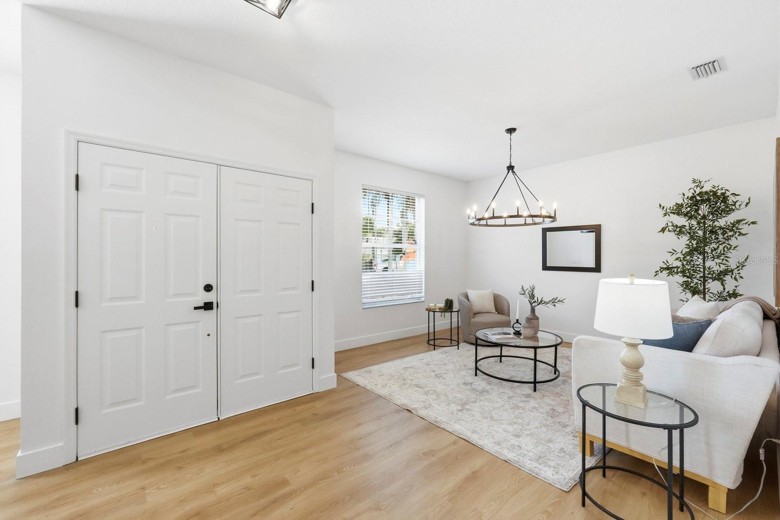 Image 4 of 42 For 18020 Sparrows Nest Drive