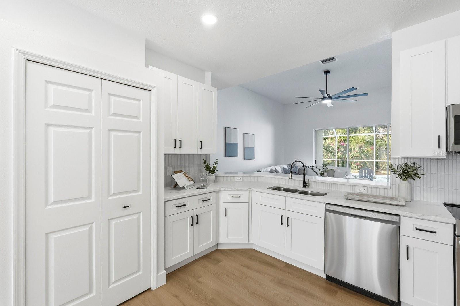 Image 9 of 42 For 18020 Sparrows Nest Drive