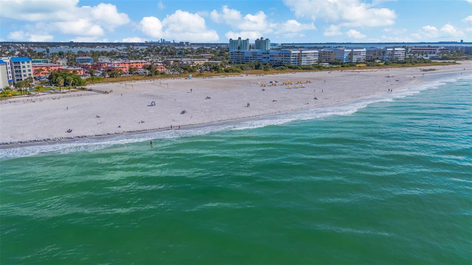 Image 31 of 36 For 6800 Sunset Way 701