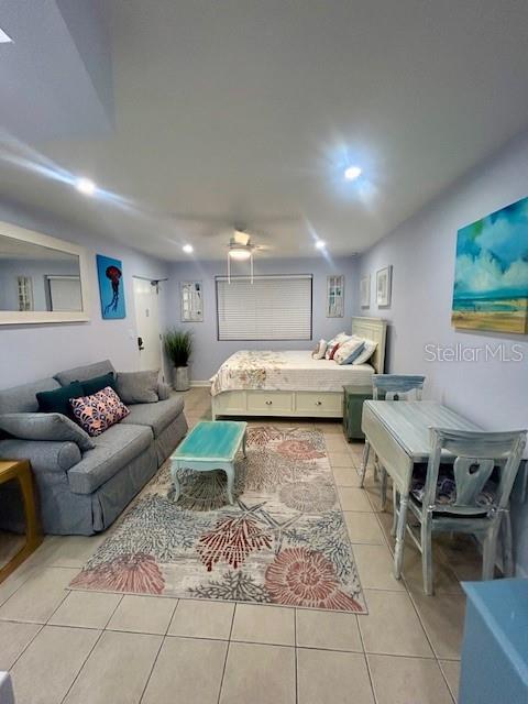 Image 34 of 36 For 6800 Sunset Way 701