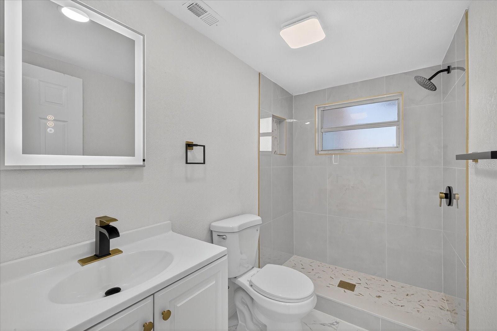 Image 14 of 31 For 7617 Christina Lane