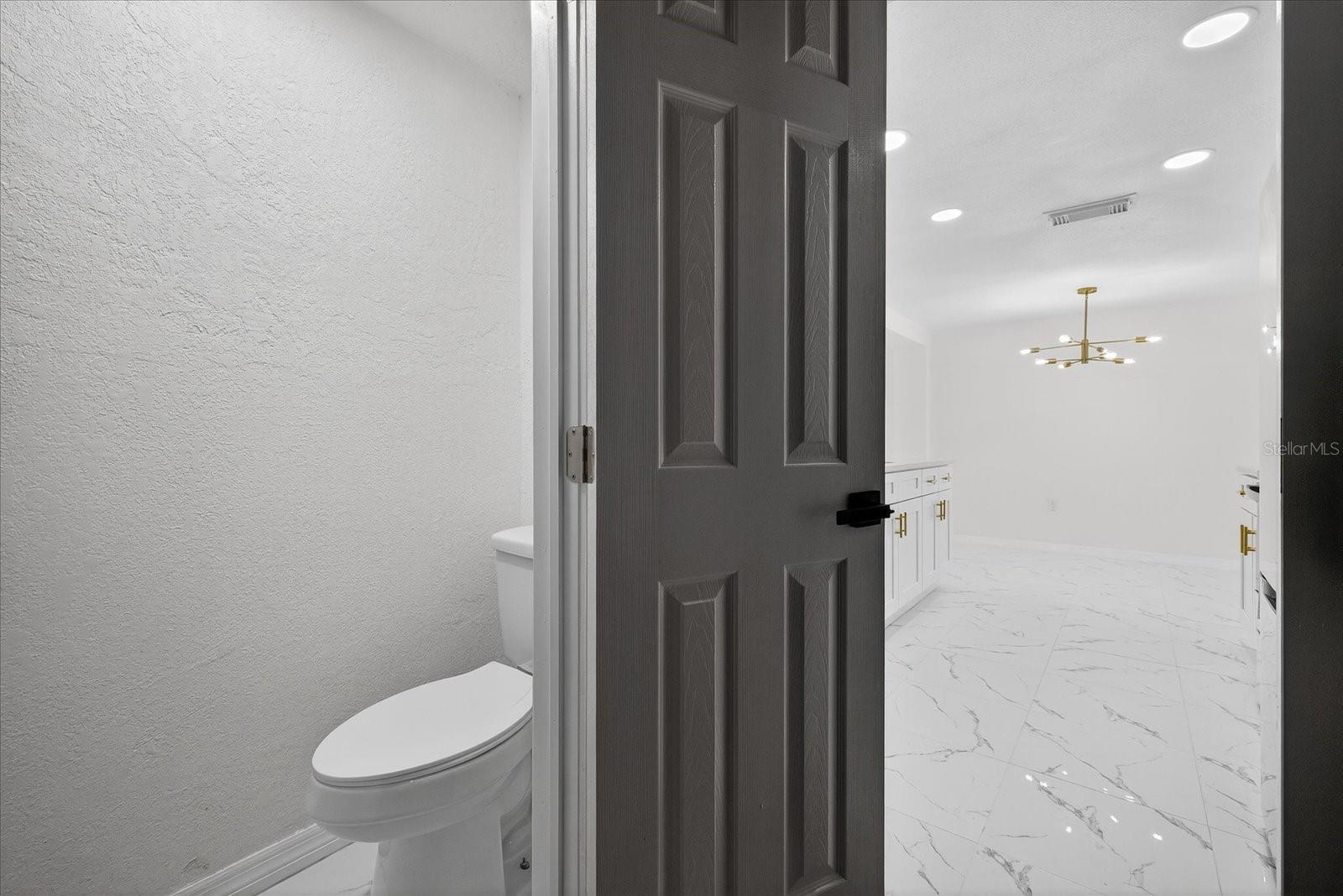 Image 19 of 31 For 7617 Christina Lane