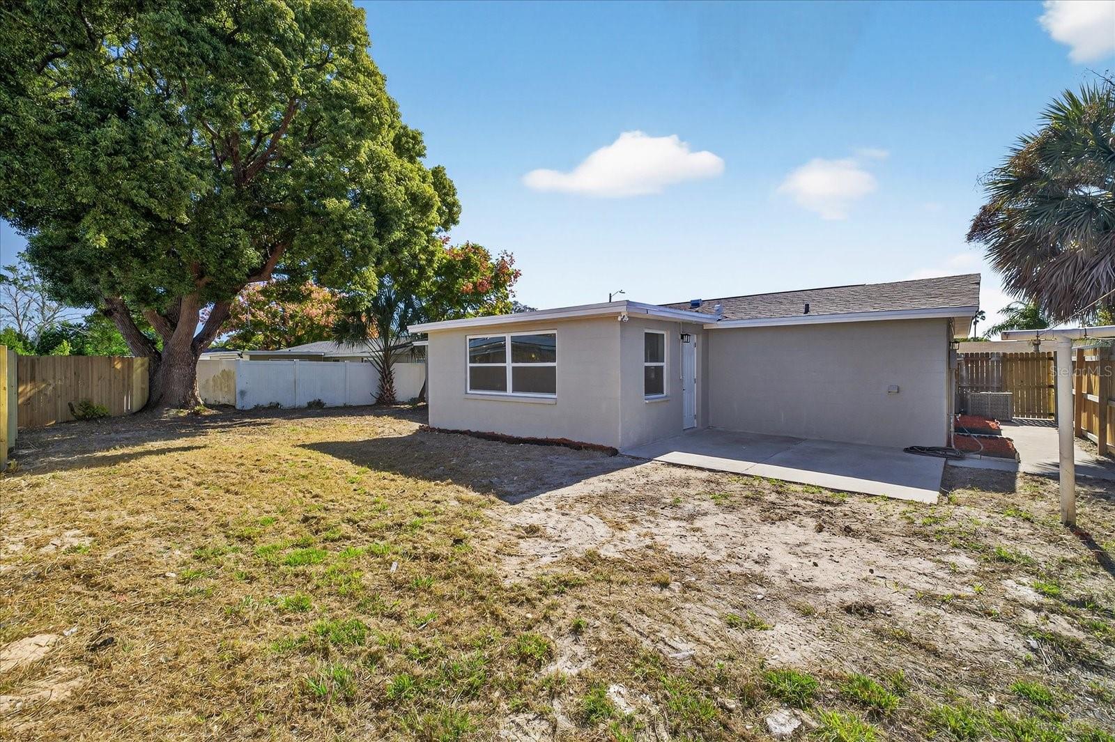 Image 24 of 31 For 7617 Christina Lane