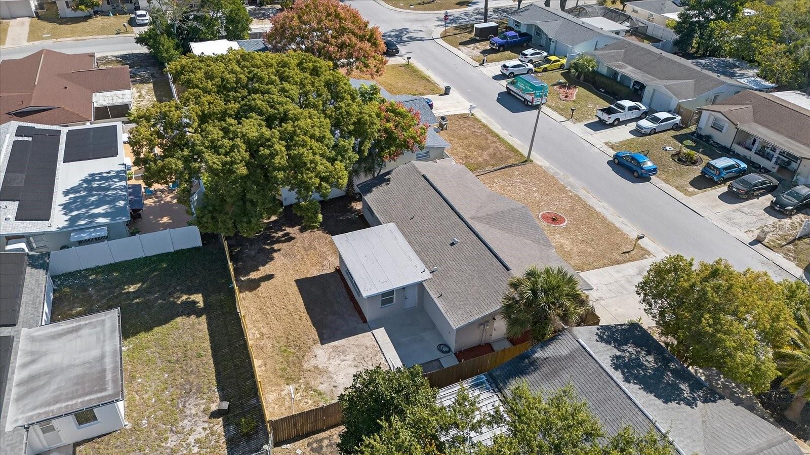 Image 28 of 31 For 7617 Christina Lane