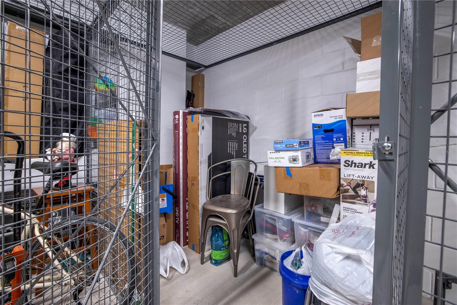 Listing photo id 40 for 100 1st Avenue N 1804