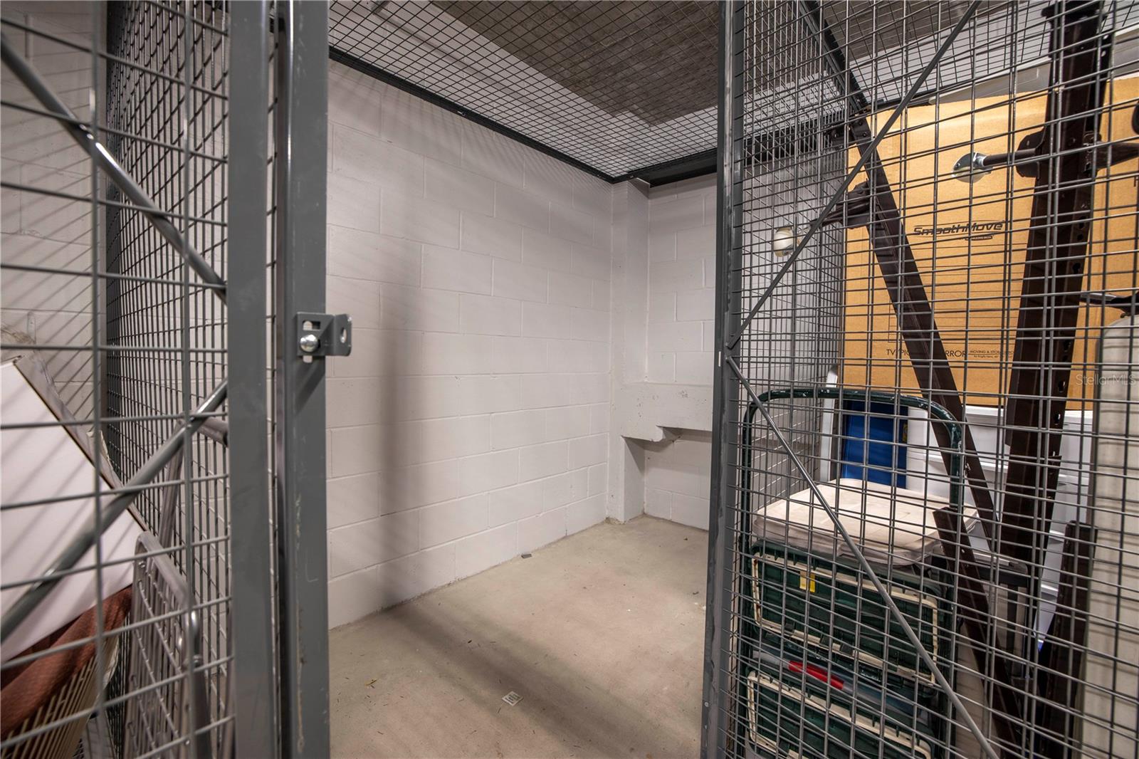 Listing photo id 44 for 100 1st Avenue N 1804