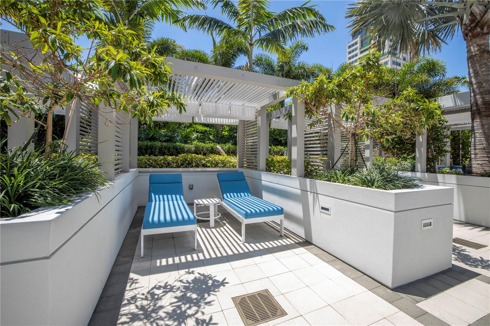 Listing photo id 56 for 100 1st Avenue N 1804