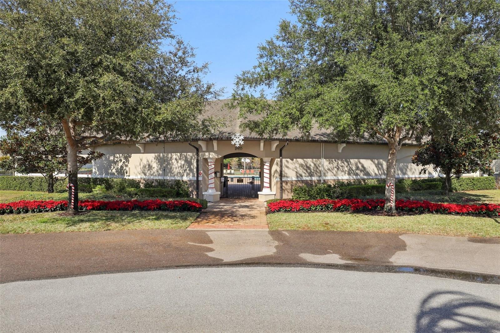 Image 30 of 40 For 13129 Conquistador Loop