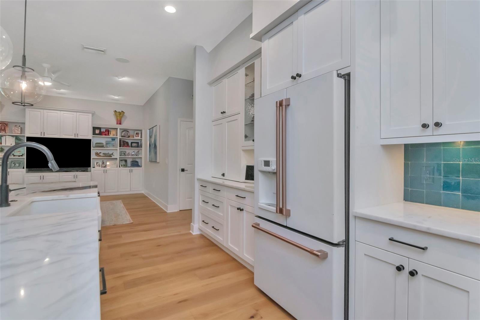 Image 15 of 41 For 3902 Drexel Avenue